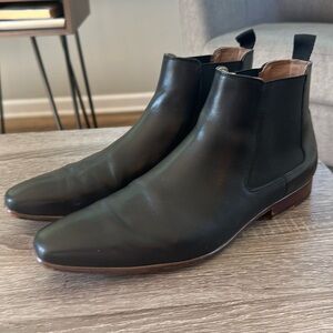 Aldo Chelsea Boots sz10